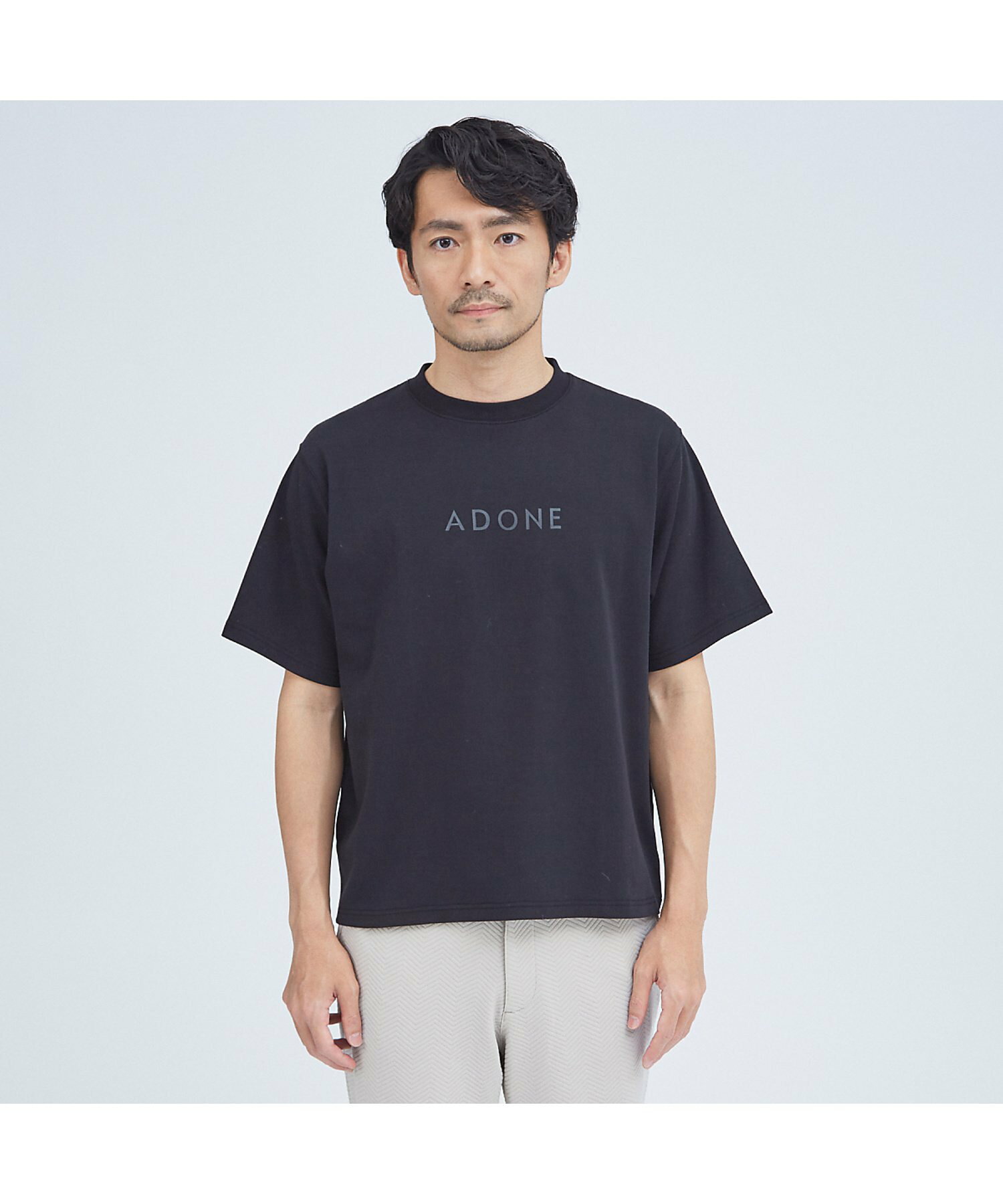 【ADONE】ベアポンチ ロゴ 半袖Tシャツ